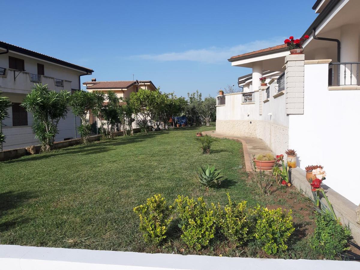 Apartamento Casa Vacanze Bergamotto & Limoni Drapia Exterior foto
