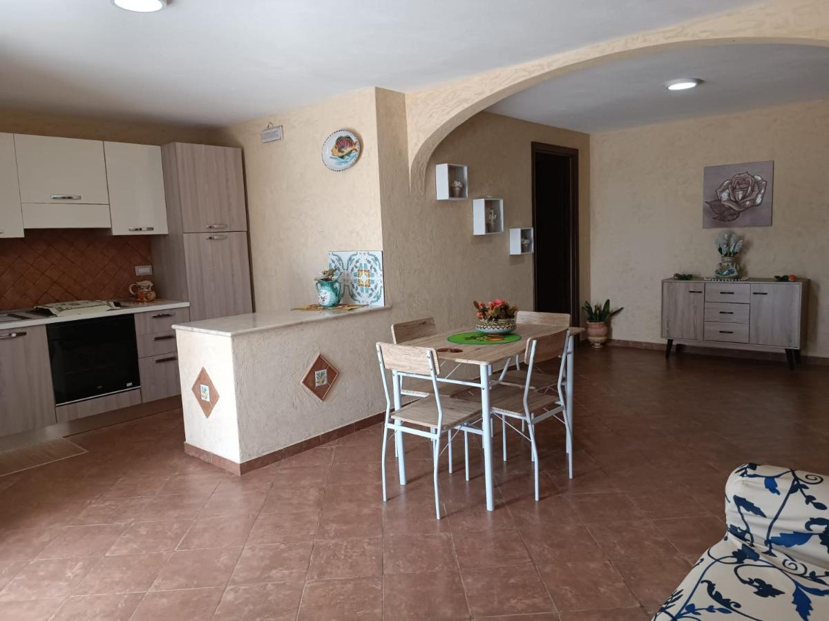 Apartamento Casa Vacanze Bergamotto & Limoni Drapia Exterior foto